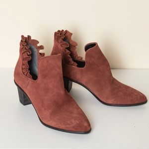 LOGO by Lori Goldstein ruffle booties